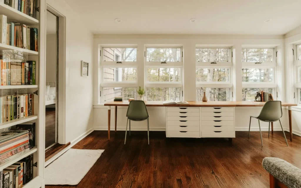 Home office: como acertar a altura da mesa e da cadeira